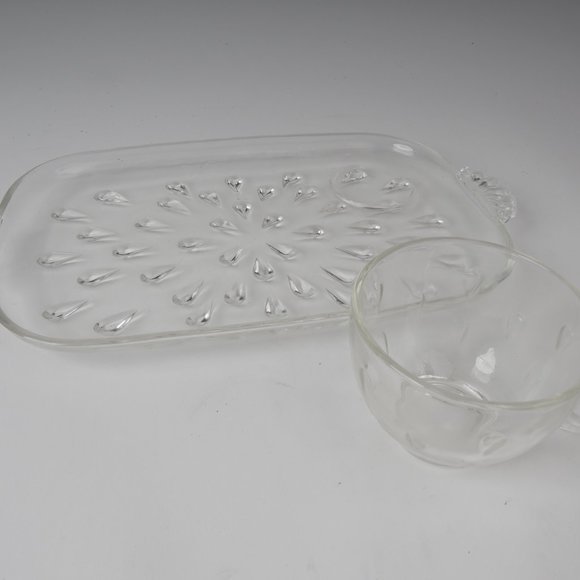 Hazel Atlas Informal Teardrop Clear 7 pc. Snack Set. - Picture 4 of 9